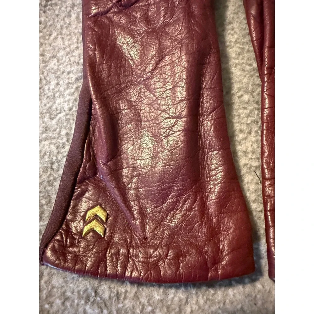 Vintage Isotoner Womens Burgundy Genuine Leather Spandex Gloves Gold Chevron OS